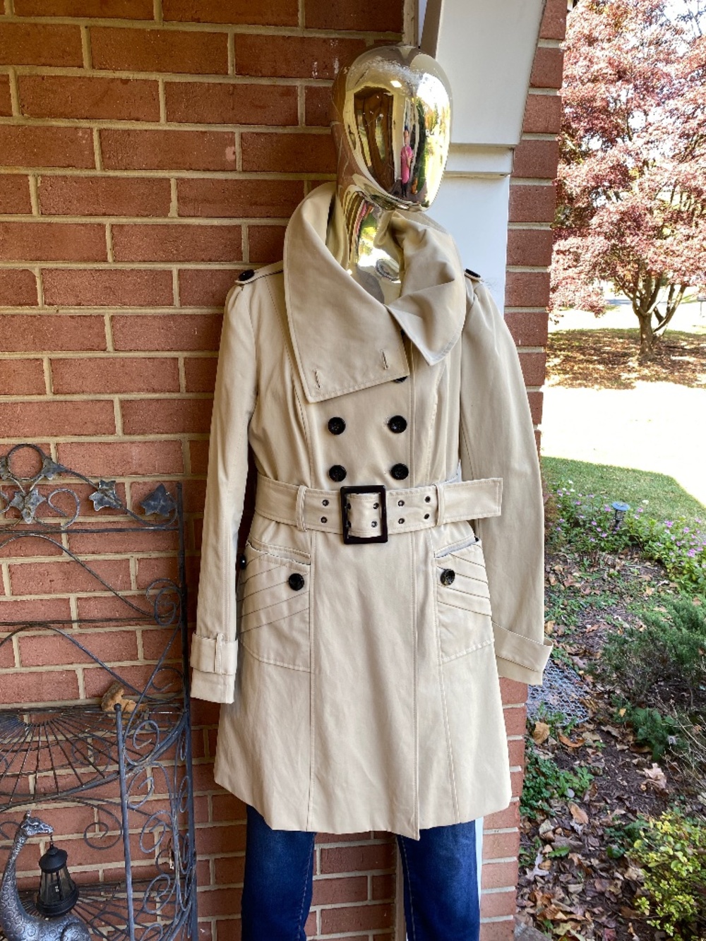 Runway New York tan 2000s double breasted trench coat